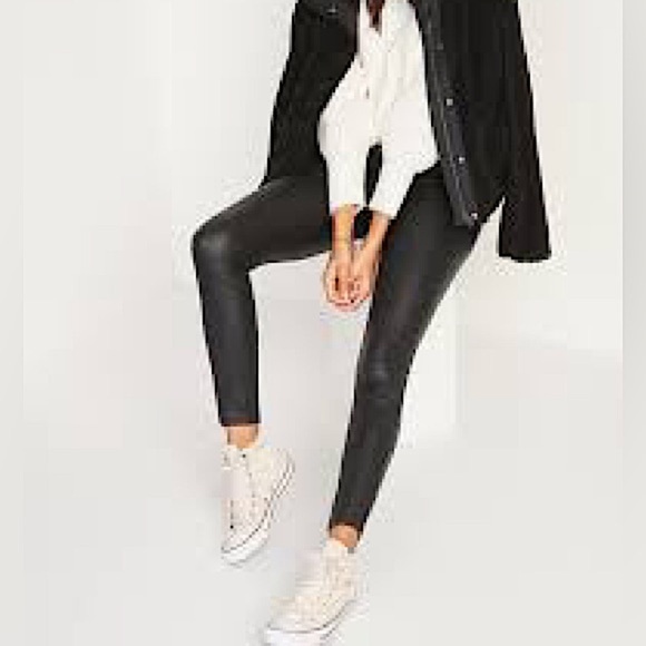 Old Navy High-Waisted Stevie Faux-Leather Skinny Black Versatile Pants M - Picture 16 of 16